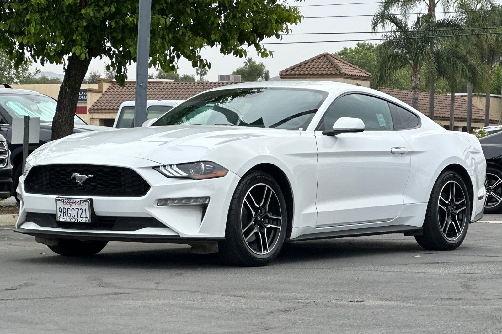 Used 2022 Ford Mustang Premium image 8
