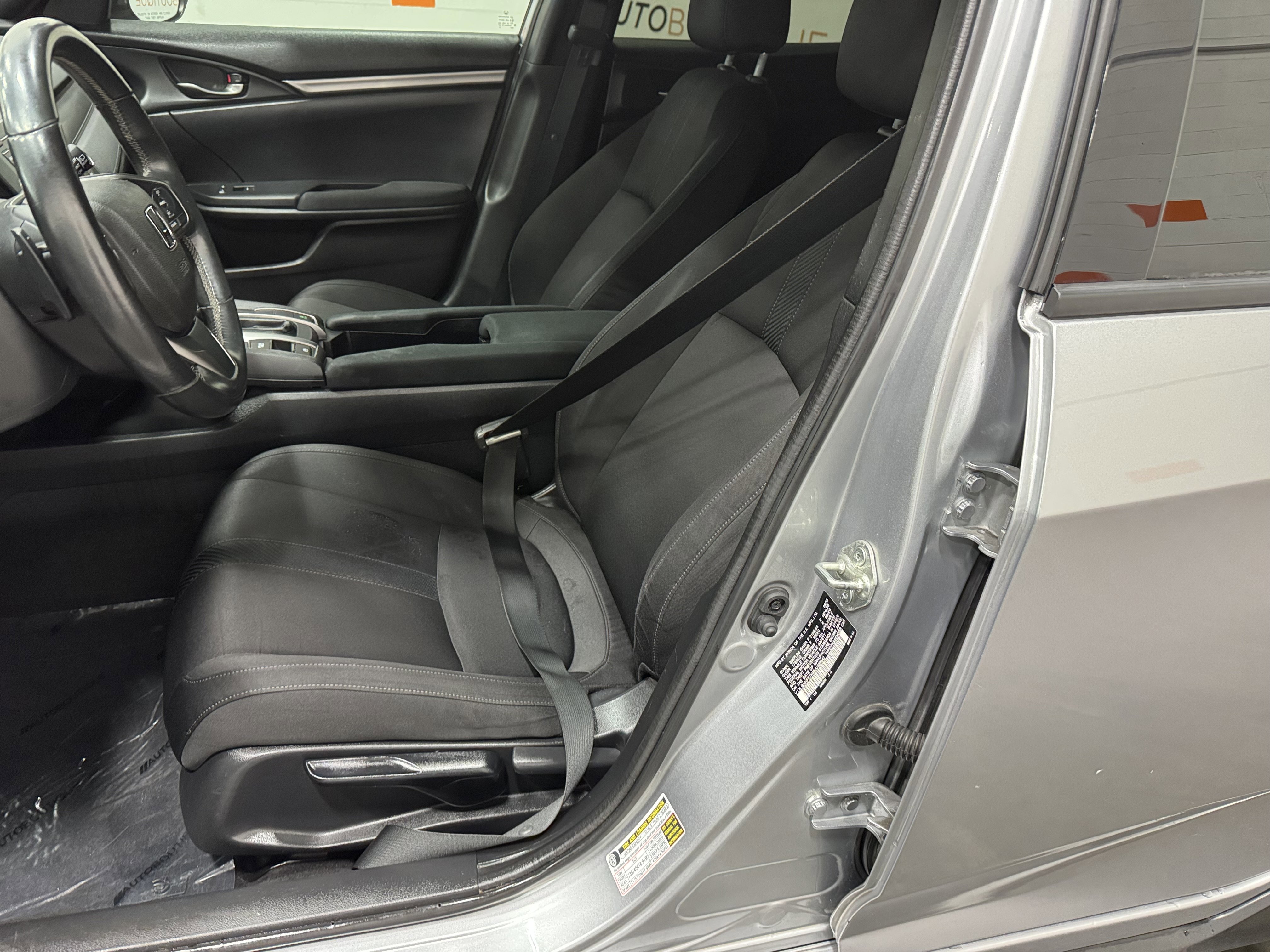 Used 2018 Honda Civic Sport image 21