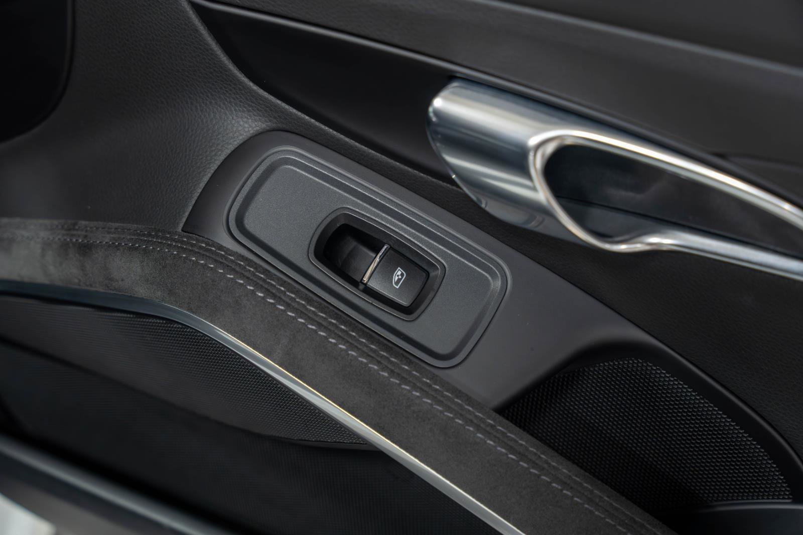 Used 2018 Porsche 911 Carrera GTS image 76