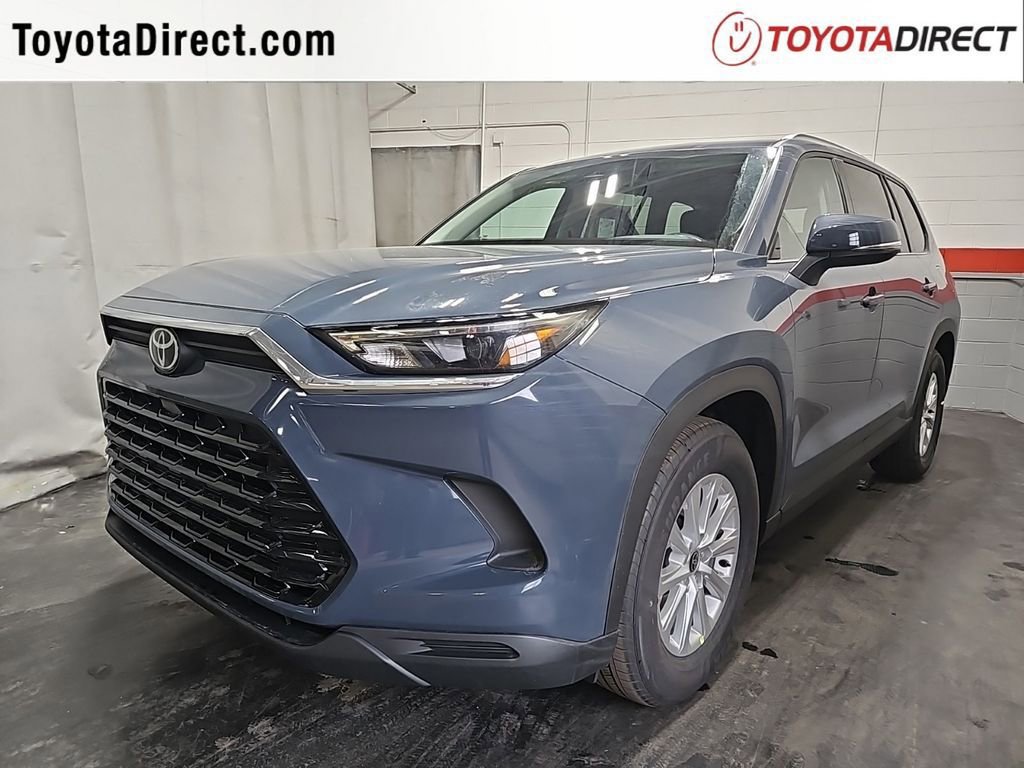 New 2026 Toyota Grand Highlander XLE image 3