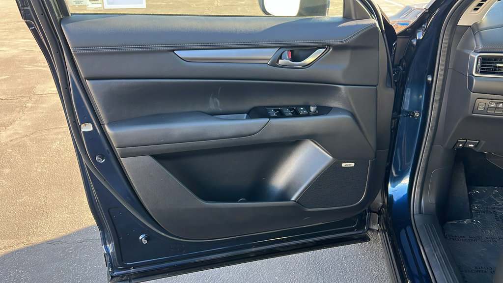 Used 2018 MAZDA CX-5 Touring w/ Preferred Equipment Package FWD image 14