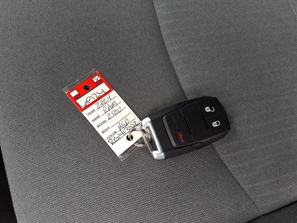 Used 2024 RAM 2500 Big Horn w/ Bed Utility Group image 18