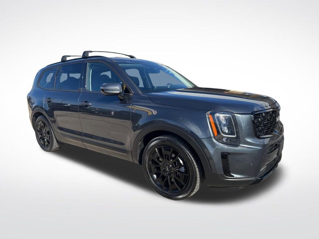 Certified 2022 Kia Telluride SX w/ SX Prestige Package image 3