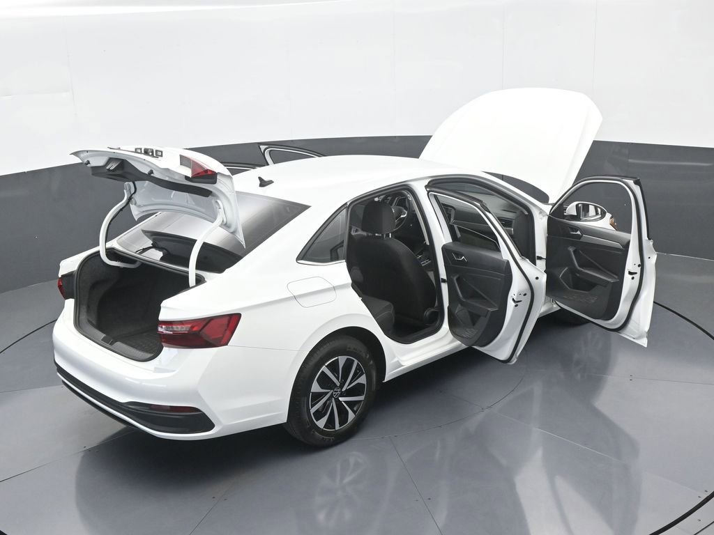 Used 2023 Volkswagen Jetta S image 65