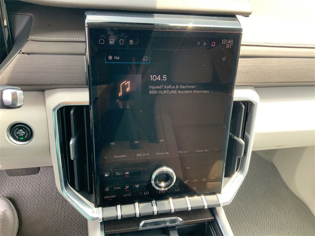 Used 2024 GMC Acadia Denali image 13