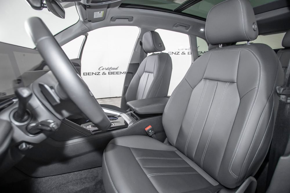 Used 2025 Audi Q5 Premium w/ Convenience Package AWD/4WD image 13