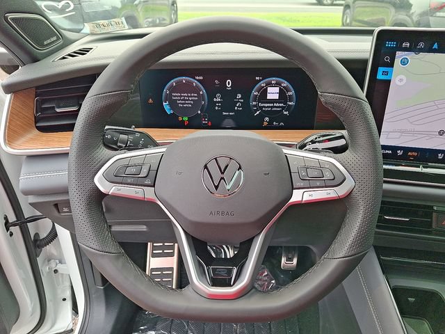 New 2026 Volkswagen Tiguan SEL R-Line AWD/4WD image 15
