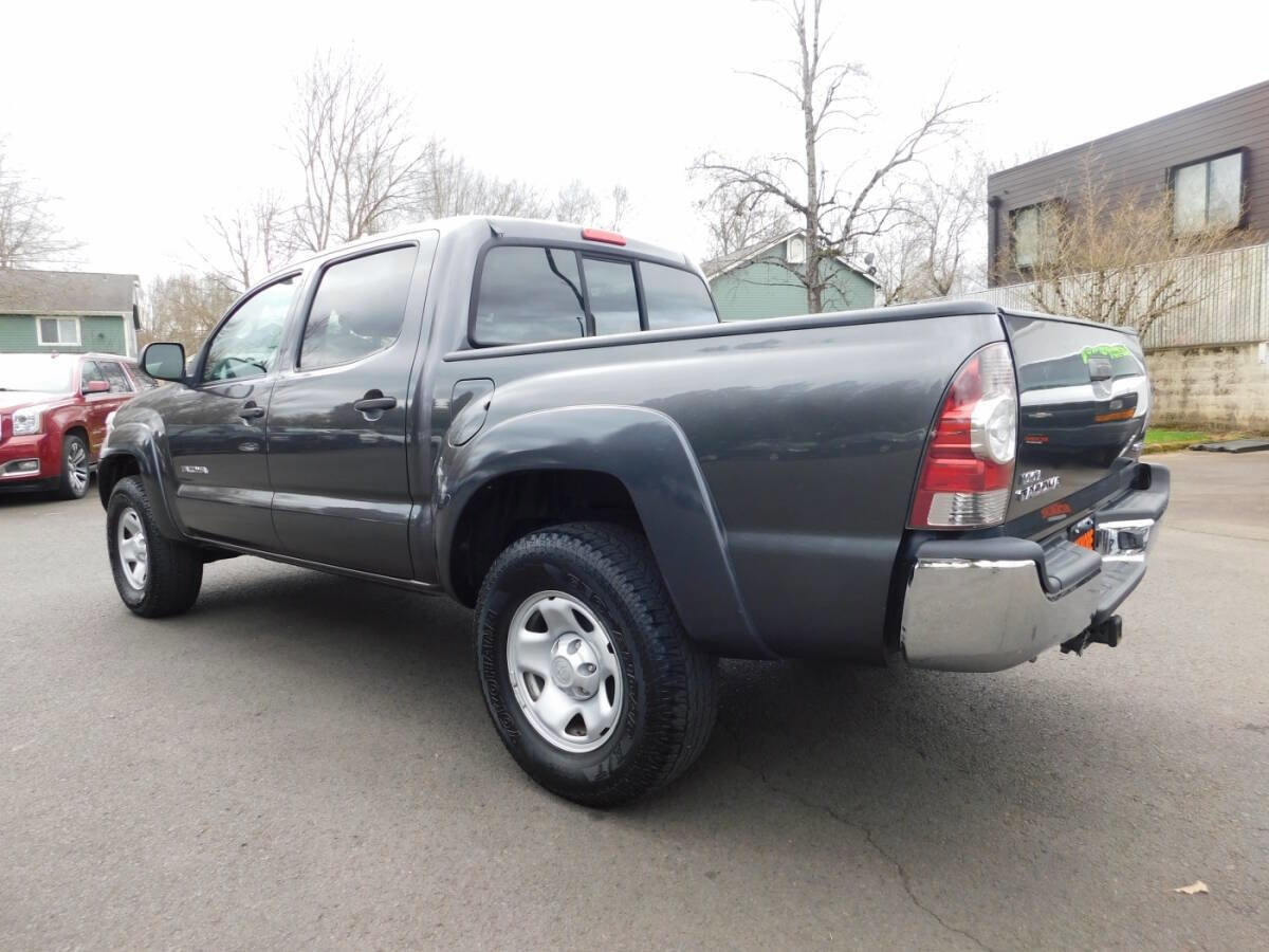 Used 2013 Toyota Tacoma PreRunner w/ SR5 Pkg RWD image 3