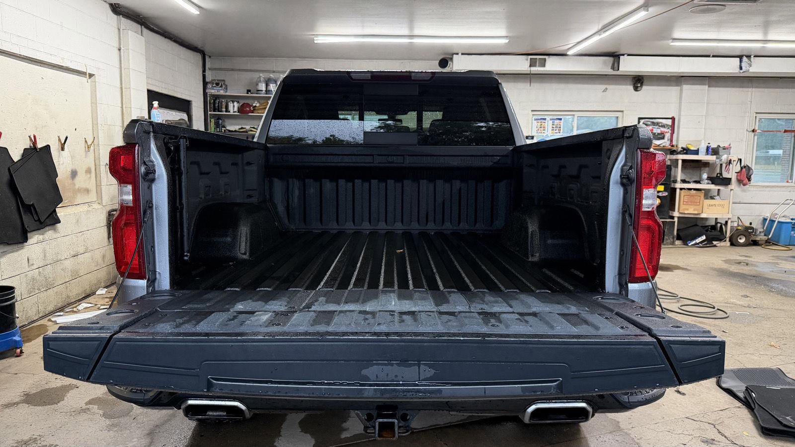 Used 2021 Chevrolet Silverado 1500 LT Trail Boss w/ Convenience Package II image 30