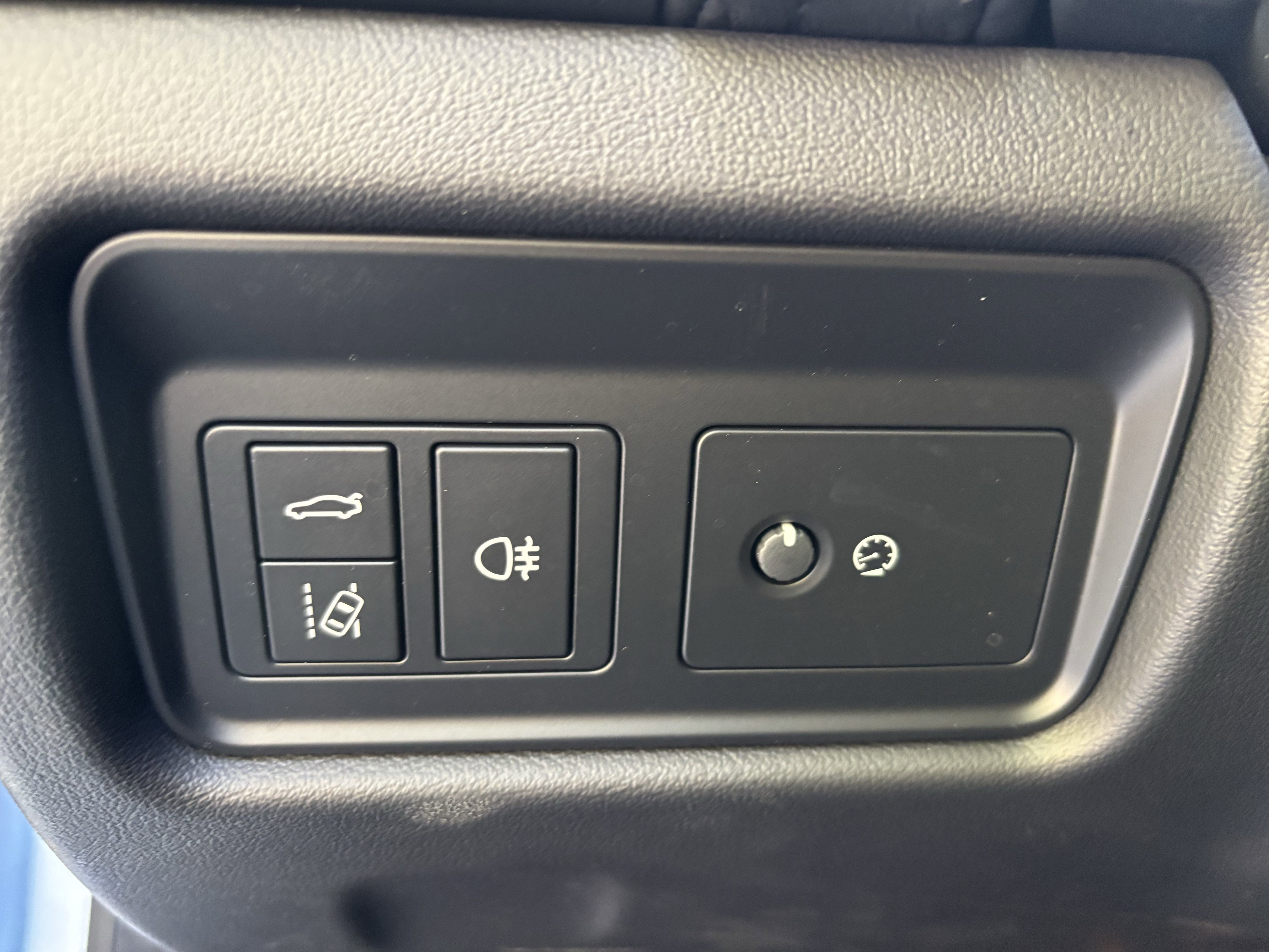 Used 2021 Jaguar F-TYPE R-Dynamic image 26