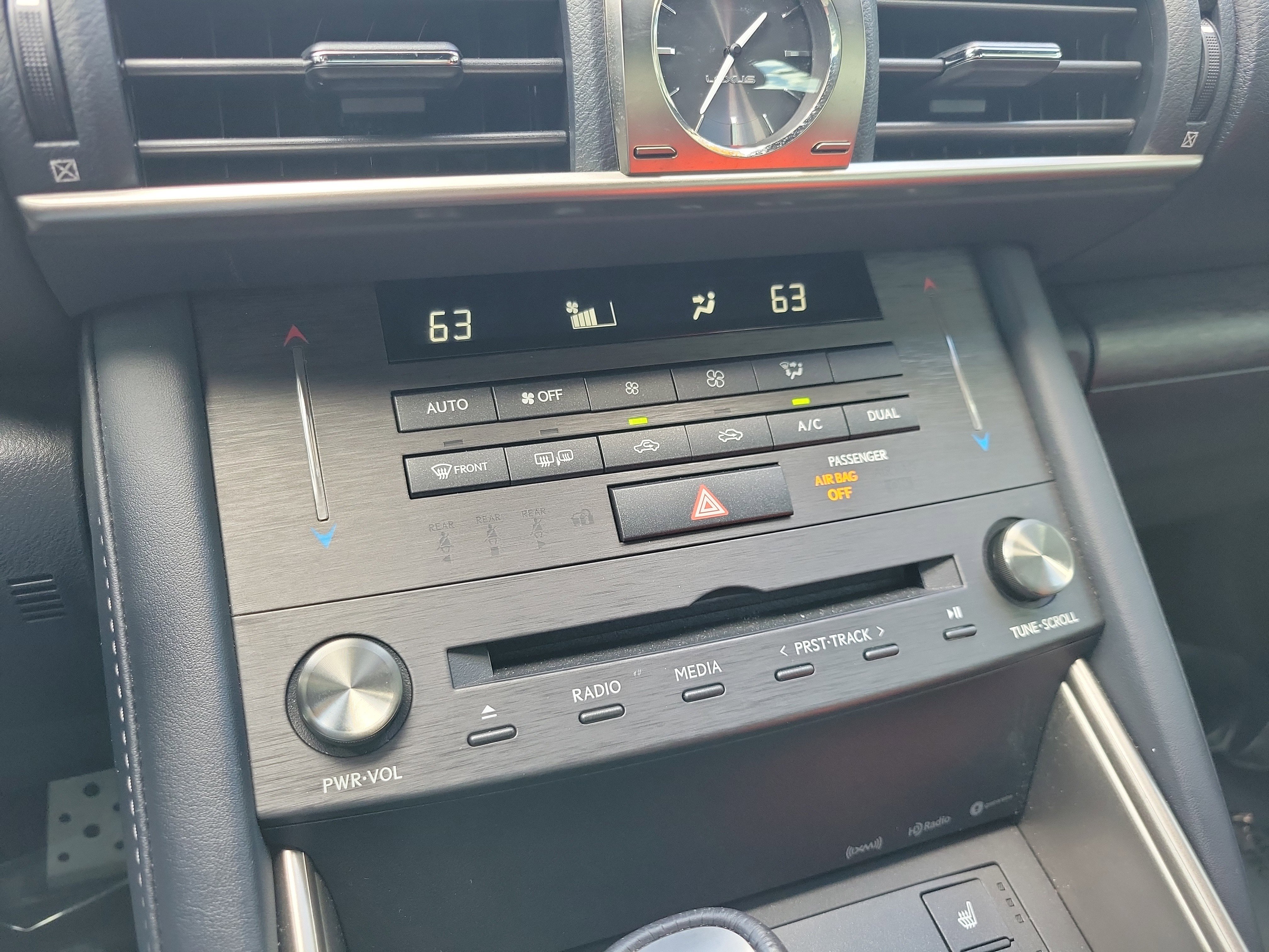 Used 2020 Lexus IS 350 F Sport w/ F Sport Package image 25