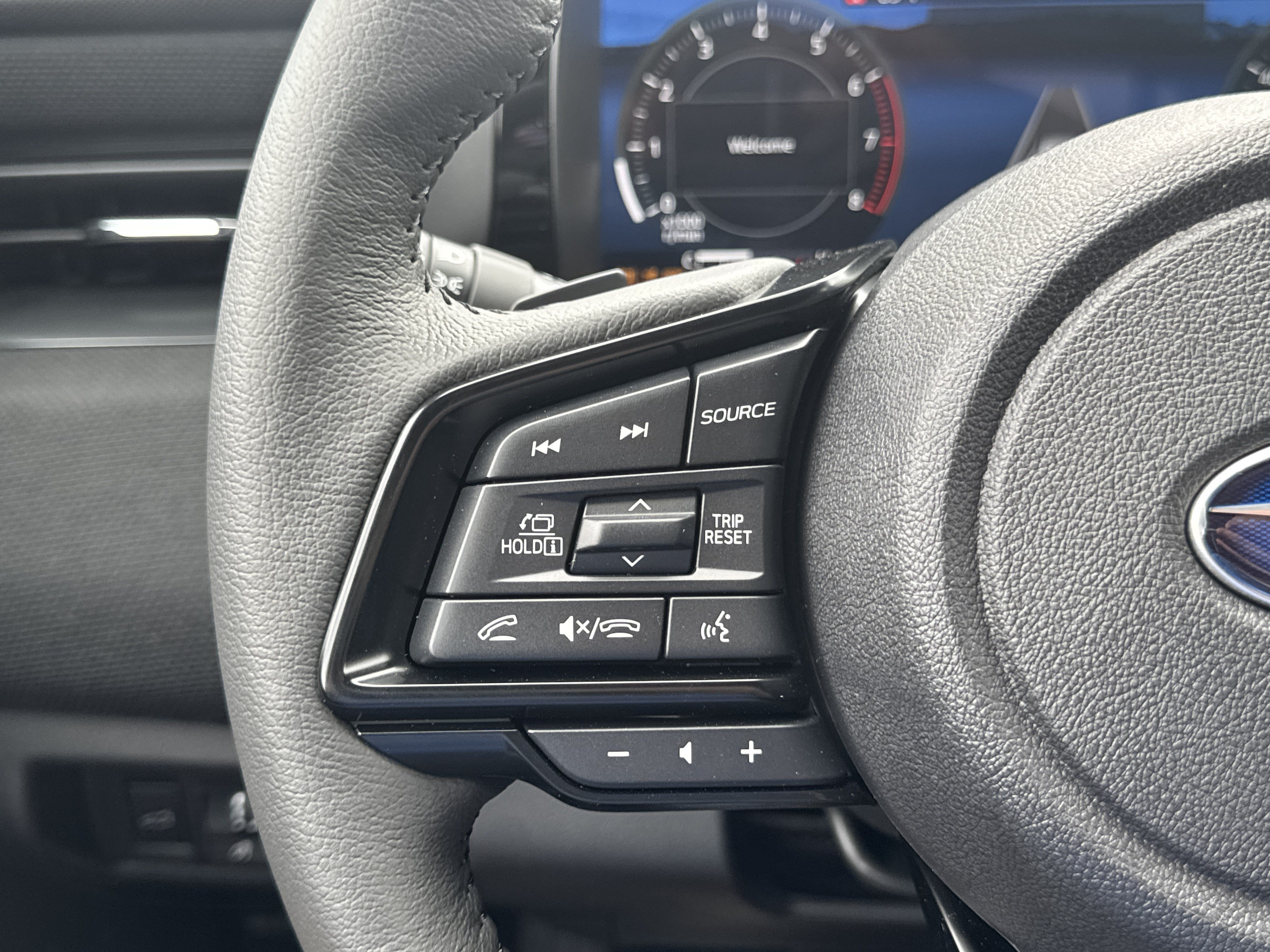 New 2026 Subaru Outback Limited AWD/4WD image 14