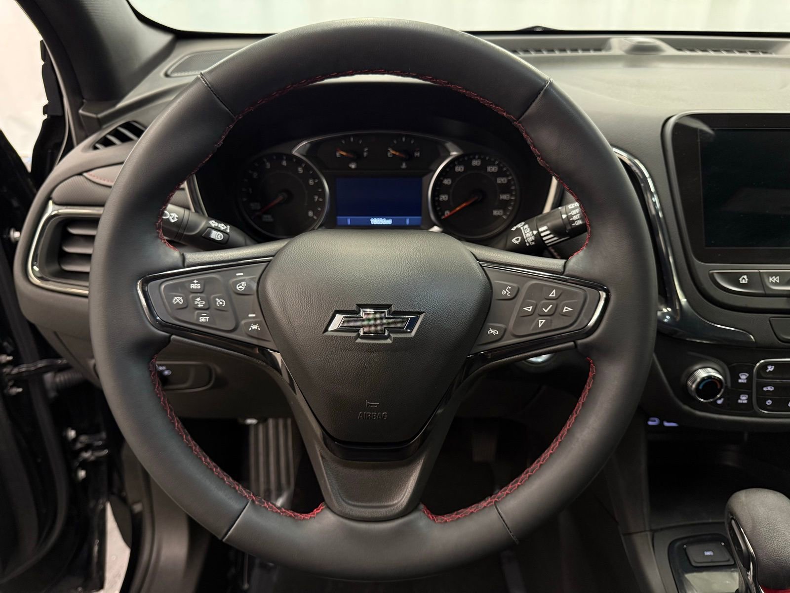 Used 2024 Chevrolet Equinox RS image 12