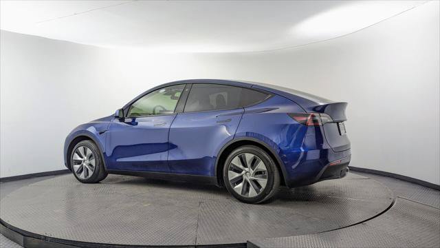 Used 2021 Tesla Model Y 2WD image 4