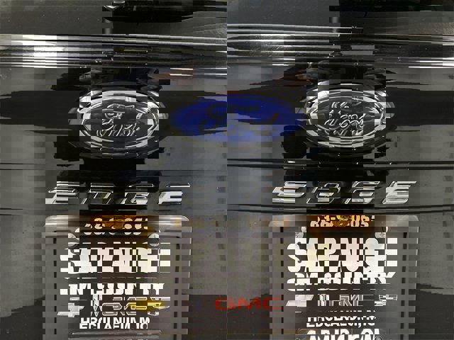 Used 2024 Ford Edge Titanium image 31