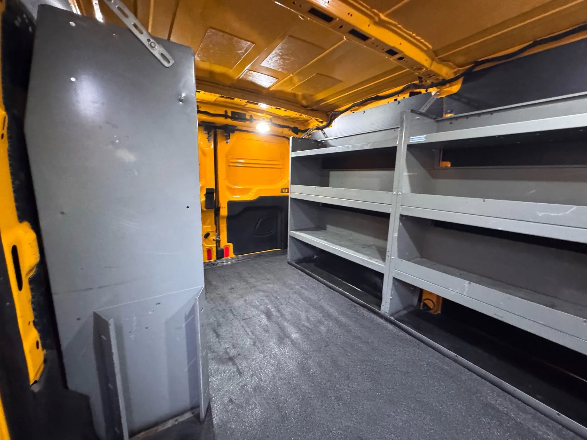 Used 2019 Ford Transit 250 130 Low Roof RWD image 25