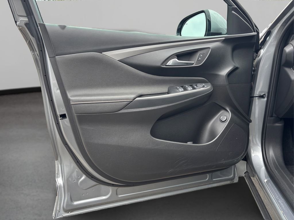 Used 2024 Buick Envista Avenir image 24