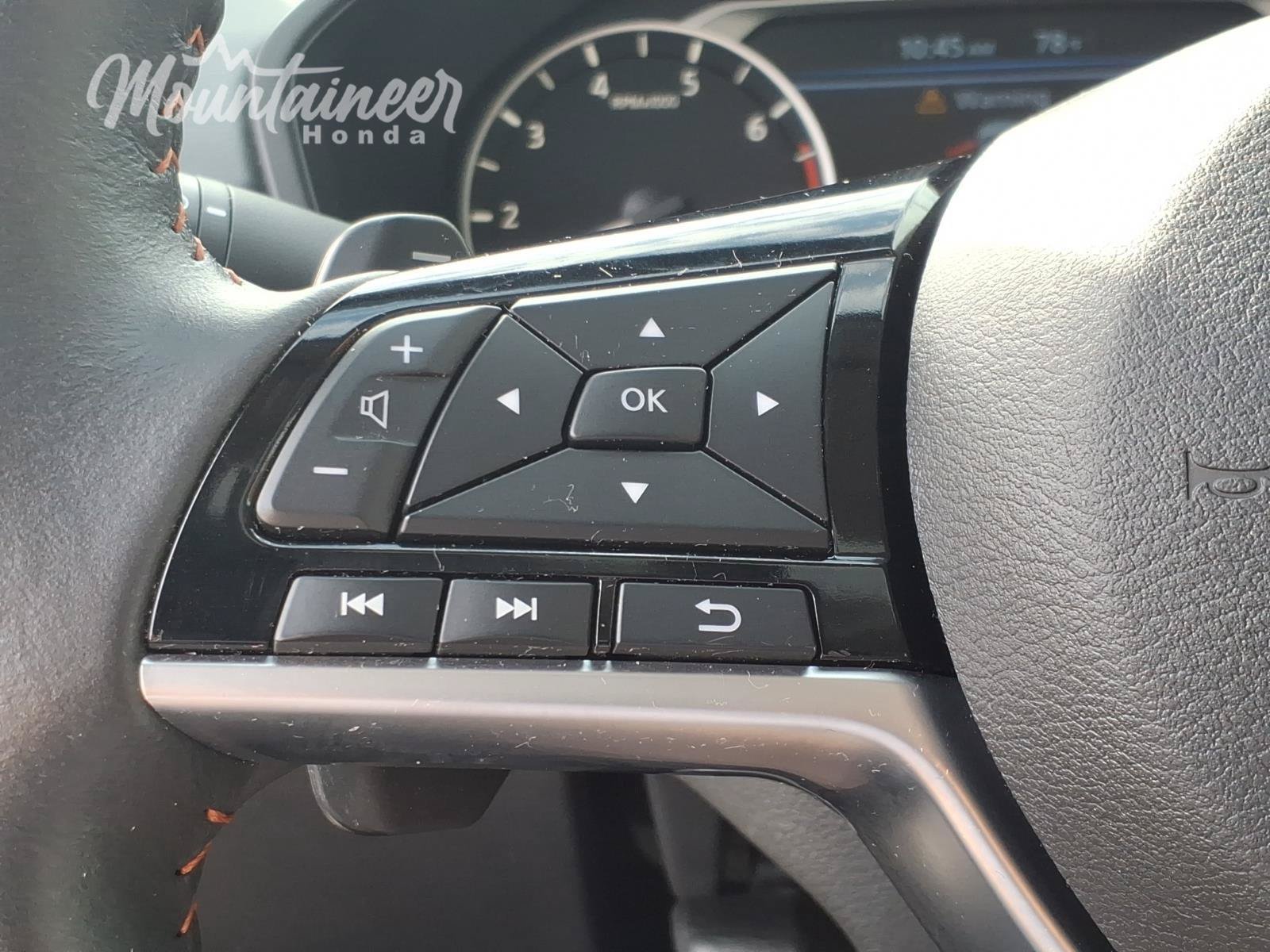 Used 2025 Nissan Altima 2.5 SR w/ SR Premium Package AWD/4WD image 27