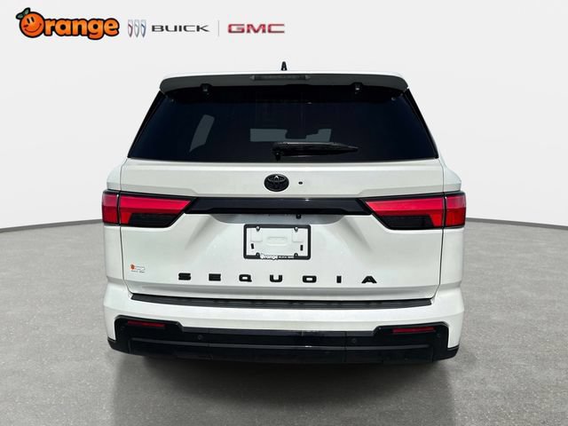 Used 2024 Toyota Sequoia Platinum AWD/4WD image 4