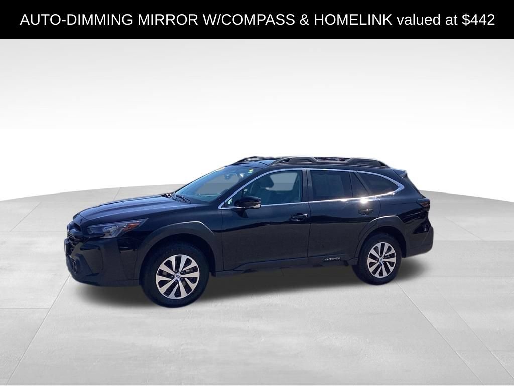 Used 2025 Subaru Outback Premium AWD/4WD image 3