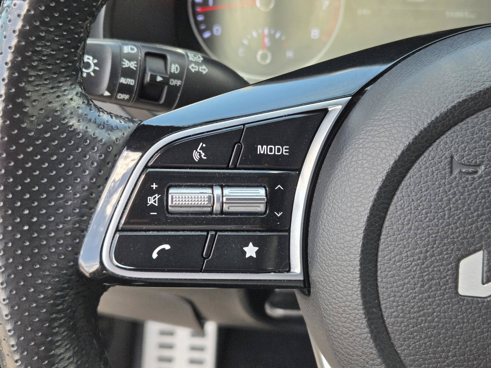 Used 2023 Kia Forte GT-Line FWD image 17