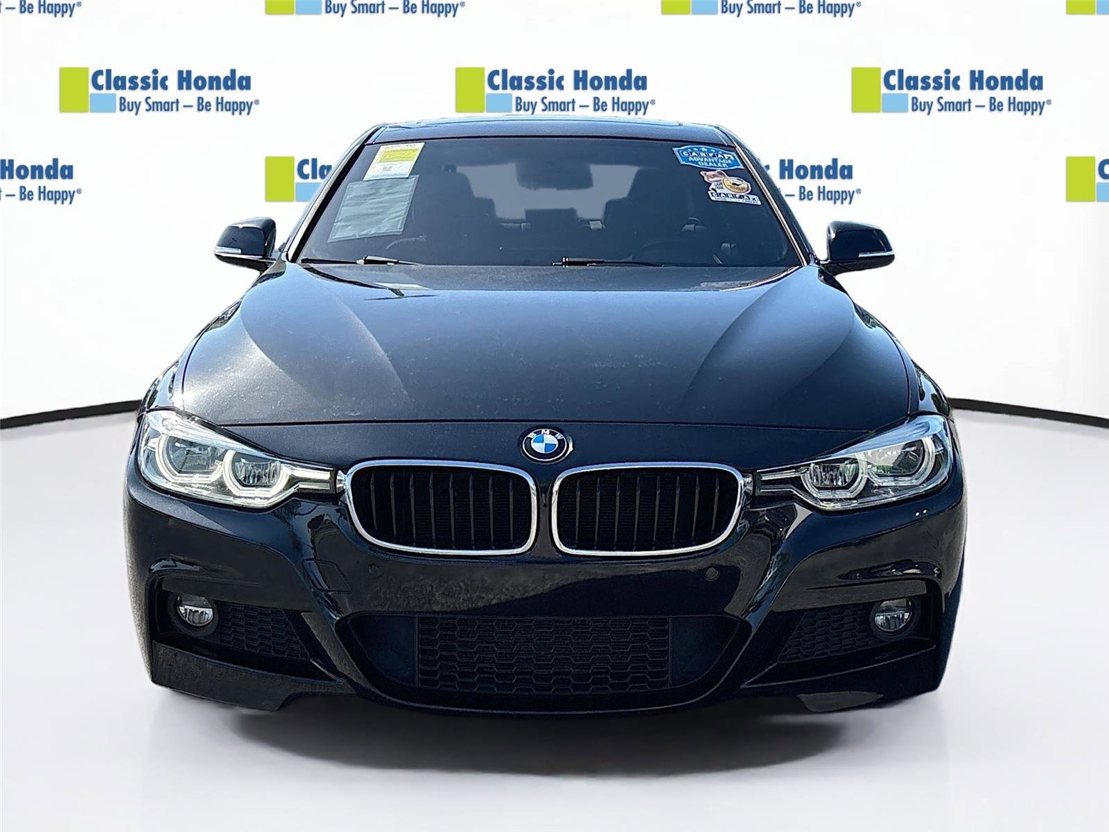 Used 2017 BMW 330i Sedan image 2
