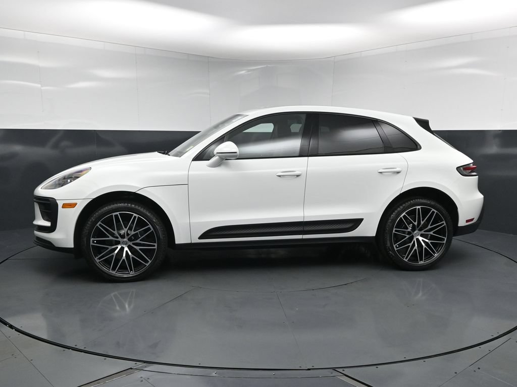 New 2026 Porsche Macan AWD/4WD image 2