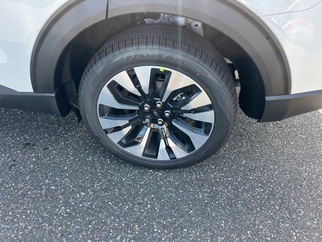 New 2026 Ford Explorer Platinum w/ LUX Leather Package image 34