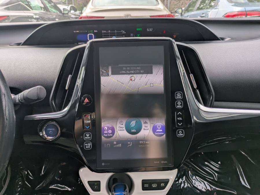 Used 2018 Toyota Prius Prime Premium w/ Carpet Mat Package FWD image 9