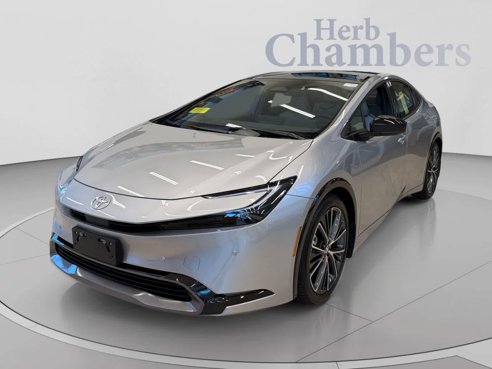 New 2027 Toyota Prius XLE FWD image 10