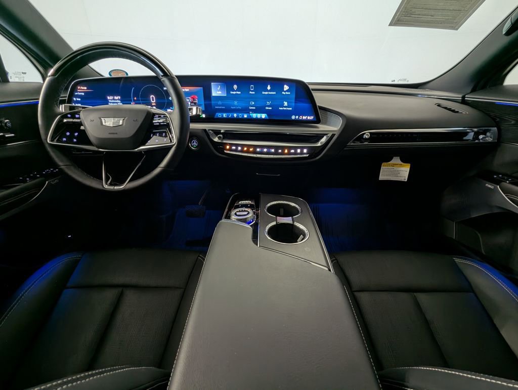 Used 2024 Cadillac Lyriq Luxury w/ LPO, Floor Liner Package image 68