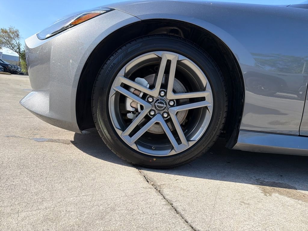 Used 2024 Nissan Z Sport w/ Floor Mat Package image 11