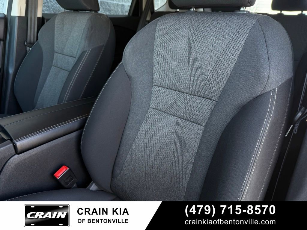 Used 2024 Nissan Rogue SV AWD/4WD image 24