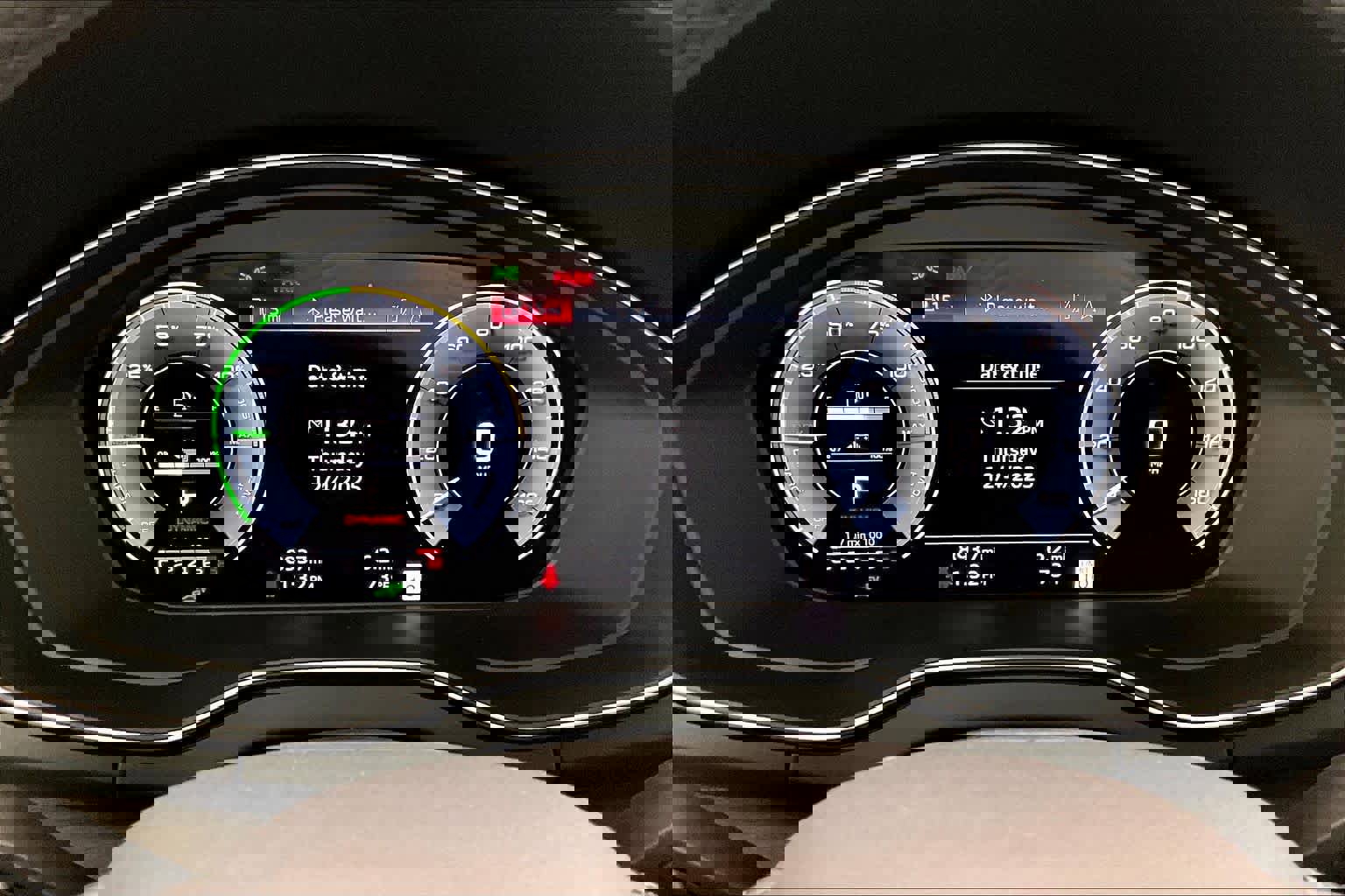 Certified 2025 Audi Q5 e Premium Plus image 25