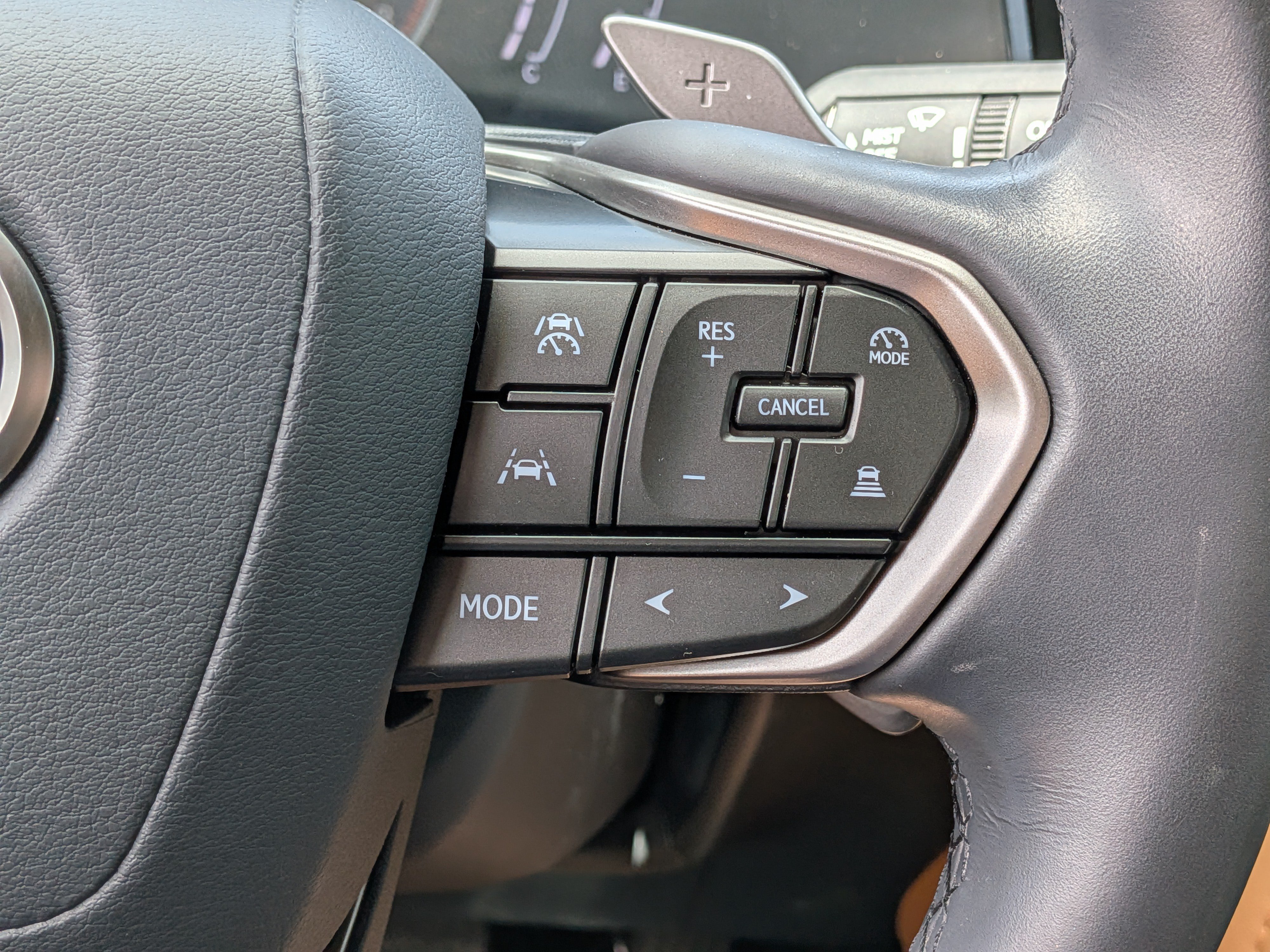 Used 2024 Lexus NX 250 FWD w/ Towing Package (2000 Lbs) image 26