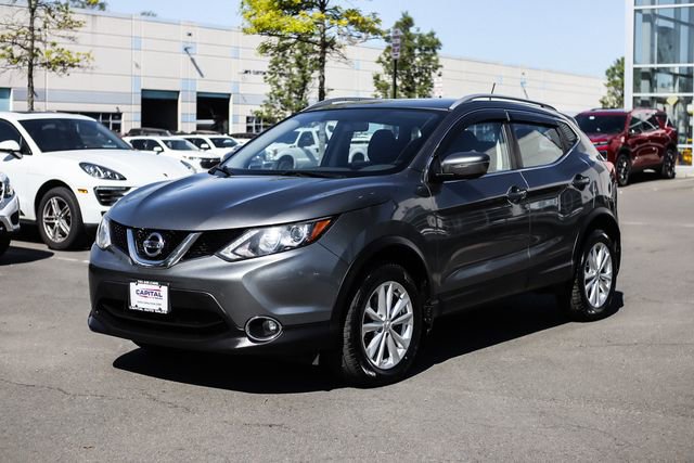 Used 2017 Nissan Rogue Sport SV w/ SV All-Weather Package AWD/4WD image 5