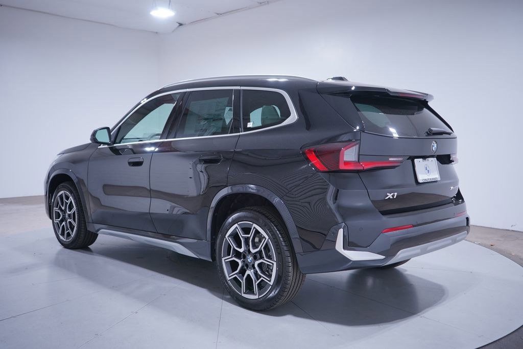 New 2026 BMW X1 xDrive28i w/ Convenience Package image 3