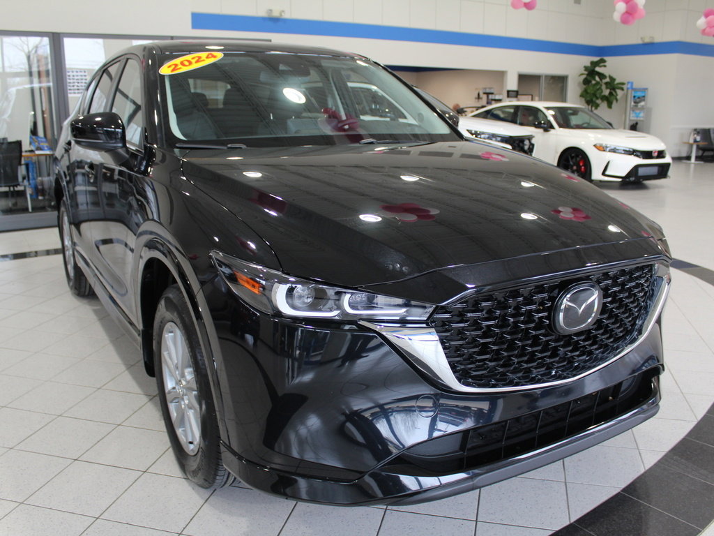 Used 2024 MAZDA CX-5 AWD 2.5 S w/ Preferred Package image 3