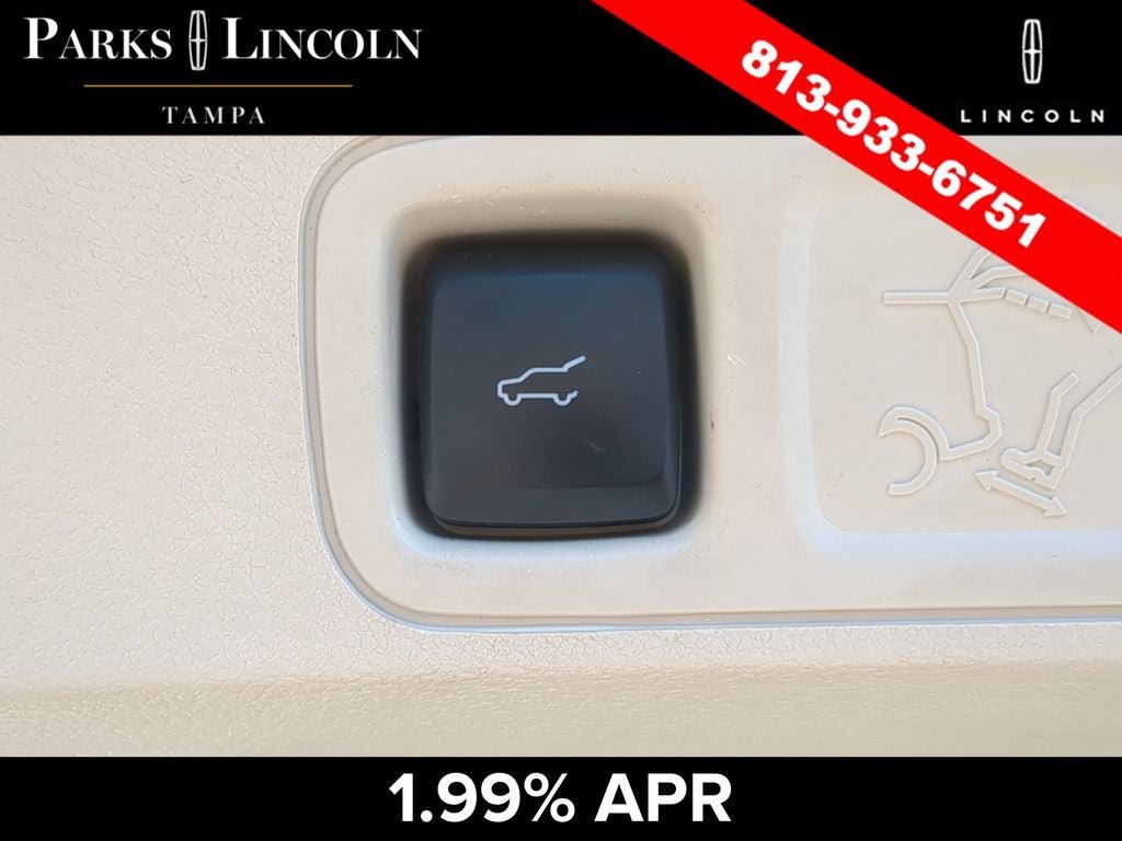 Certified 2021 Lincoln Navigator Reserve w/ Luxury Package AWD/4WD image 9