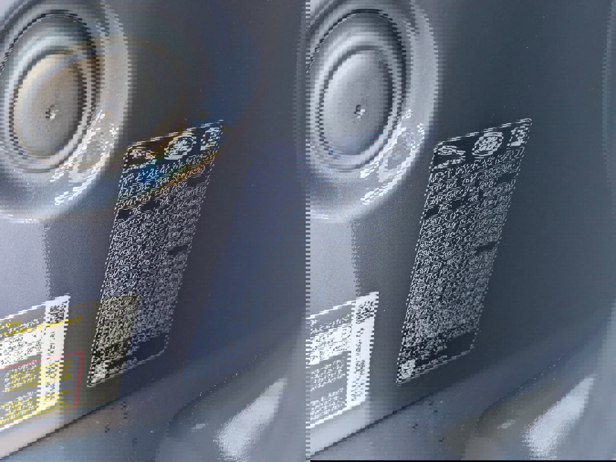 New 2026 Land Rover Range Rover Velar Dynamic SE AWD/4WD image 35