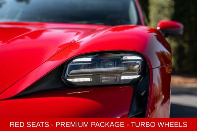 Used 2024 Porsche Taycan image 17