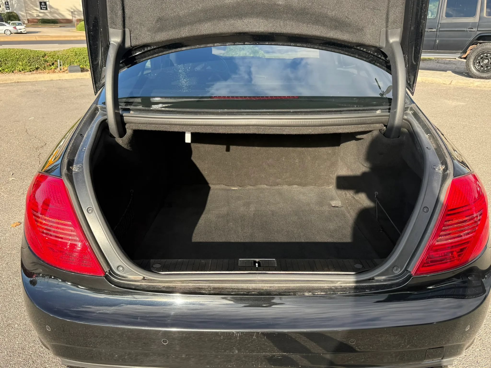 Used 2013 Mercedes-Benz CL 550 4MATIC w/ Sport Pkg image 22