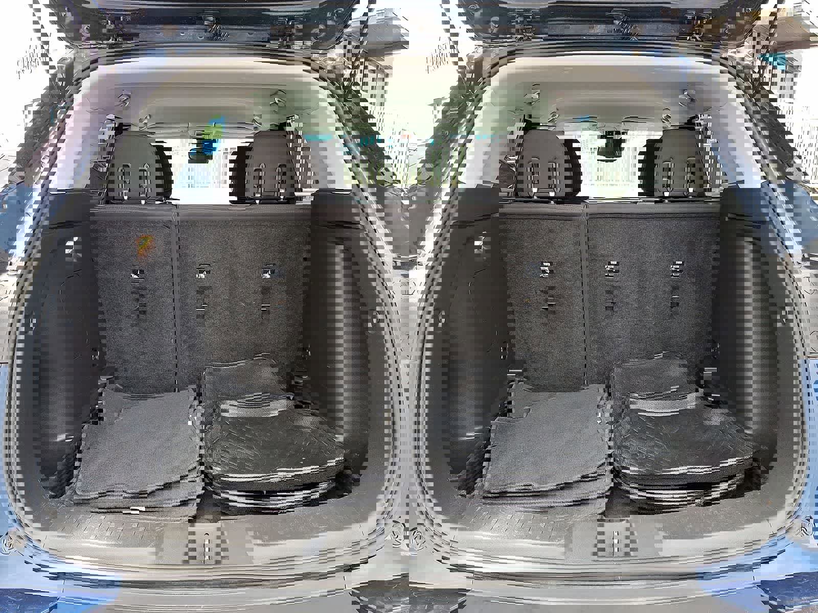 Certified 2022 Chevrolet TrailBlazer LT w/ Convenience Package AWD/4WD image 29