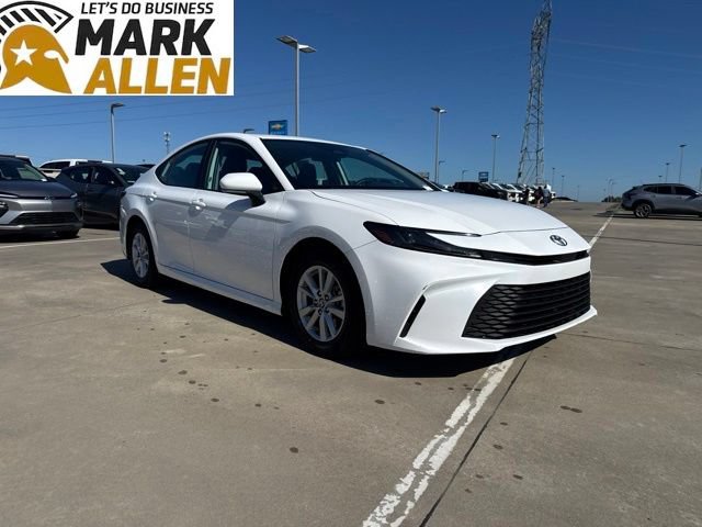 Used 2025 Toyota Camry LE FWD video 1