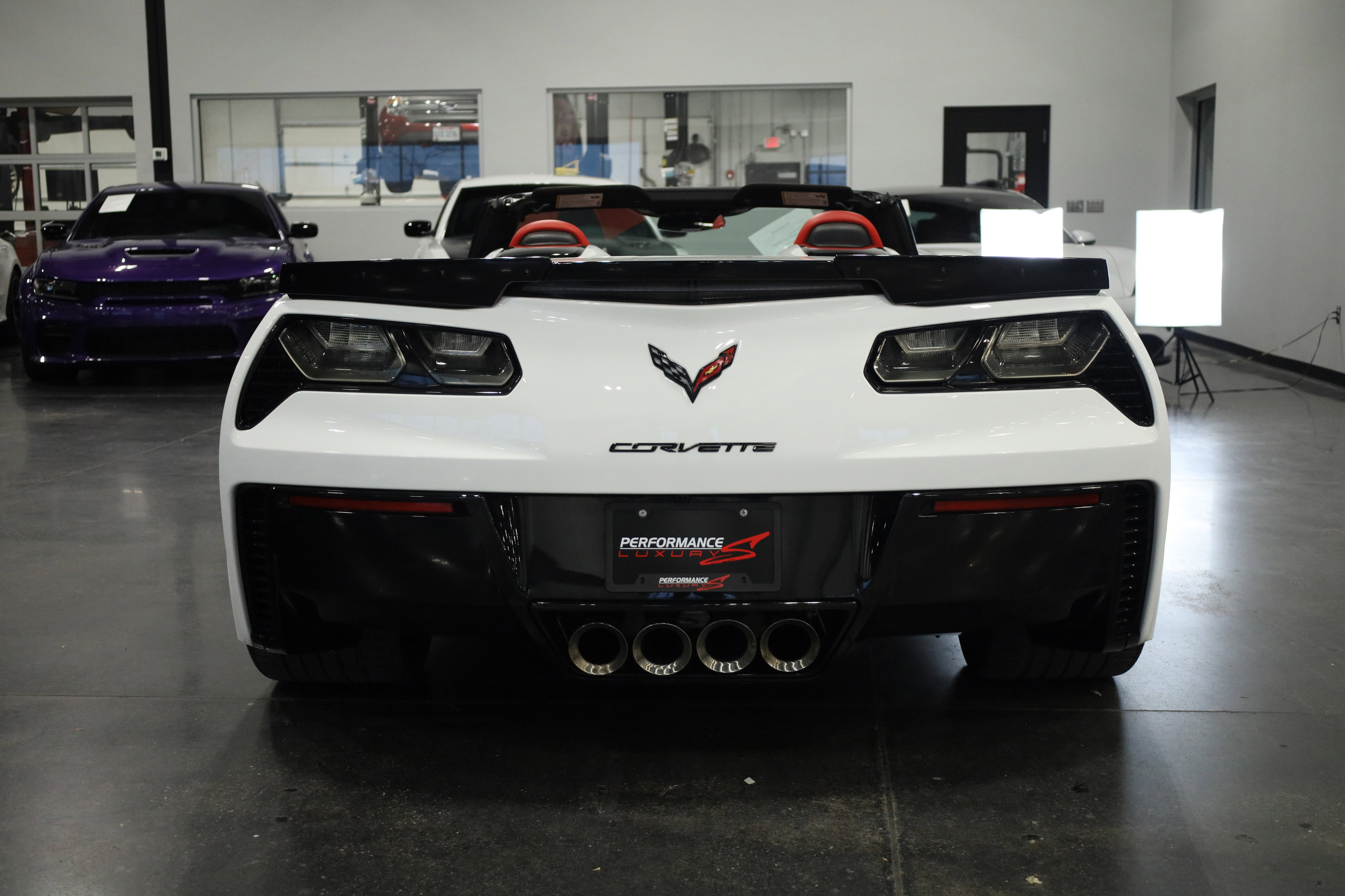 Used 2016 Chevrolet Corvette Z06 w/ 2LZ Preferred Equipment Group image 5