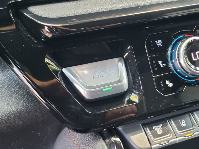 Used 2025 GMC Sierra 2500 AT4 AWD/4WD image 27