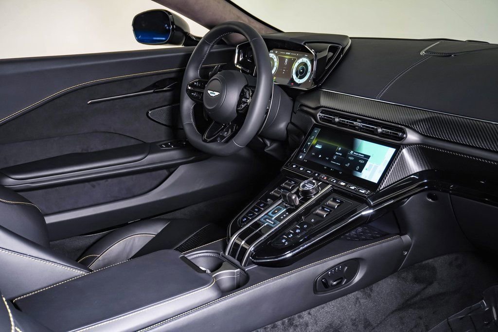 New 2026 Aston Martin V8 Vantage Coupe image 16