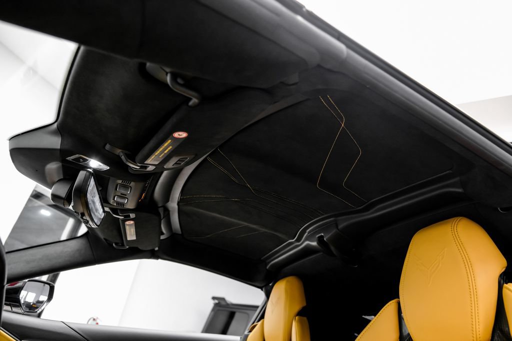Used 2021 Chevrolet Corvette Stingray Premium Cpe w/ Engine Appearance Package RWD image 43
