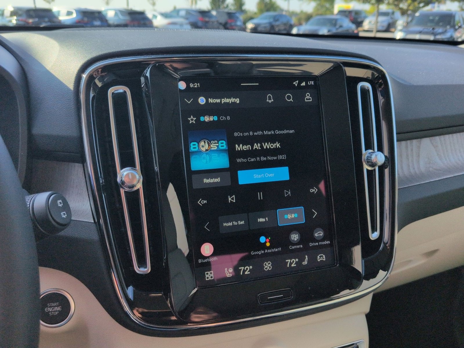 New 2026 Volvo XC40 B5 Ultra w/ Protection Package Premier image 18