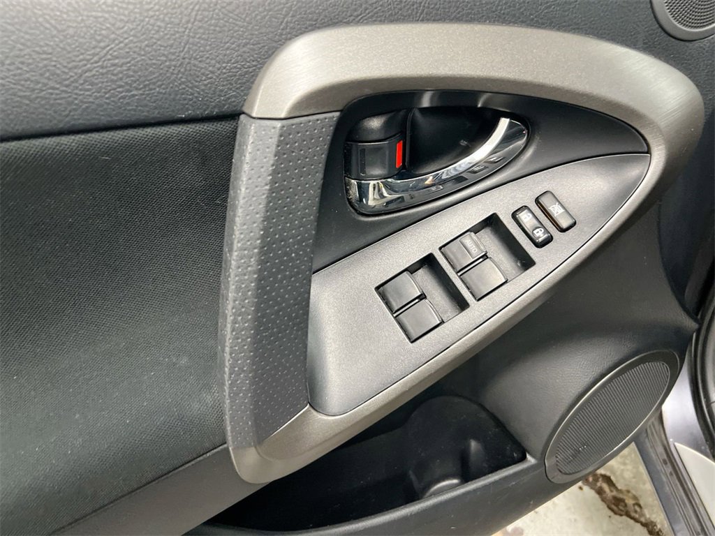 Used 2011 Toyota RAV4 Sport image 19